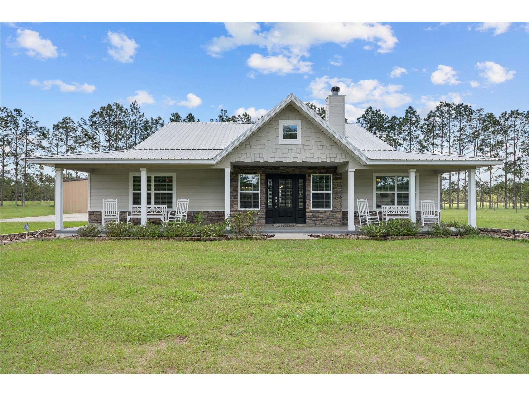 4639 SW Wilson Springs Road Fort White FL 32038 W7884699 image1