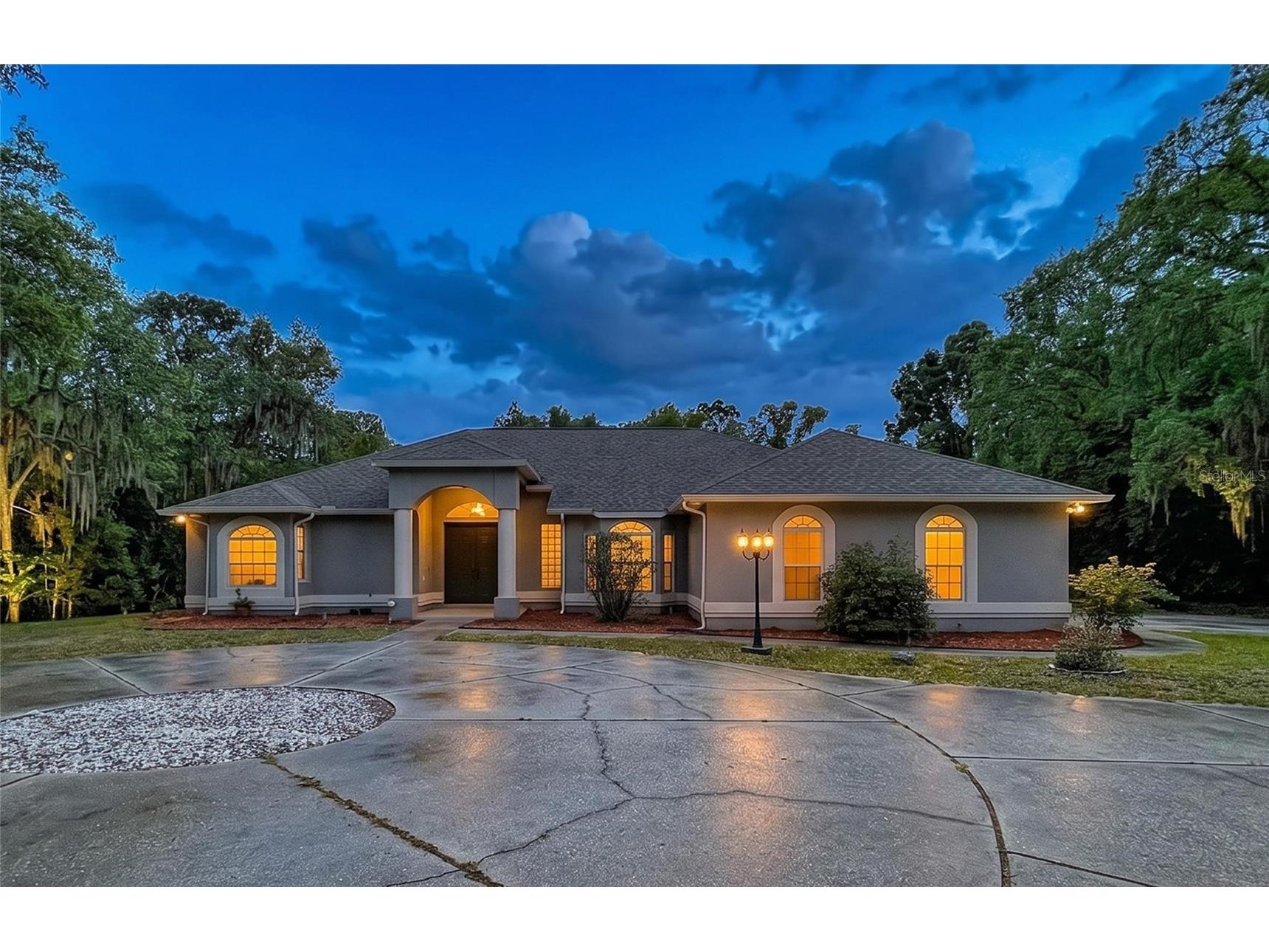 464 E Liberty Street Hernando FL 34442 W7885227 image1