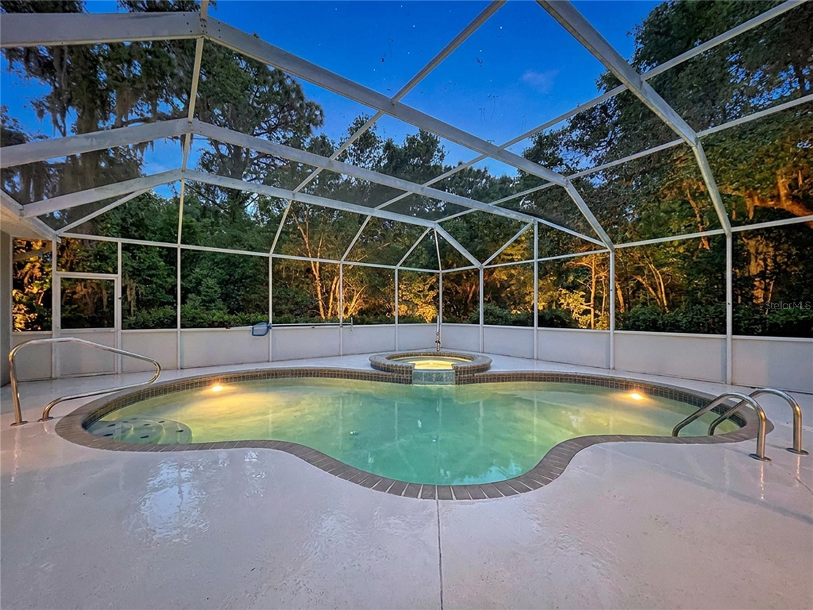 464 E Liberty Street Hernando FL 34442 W7885227 image2