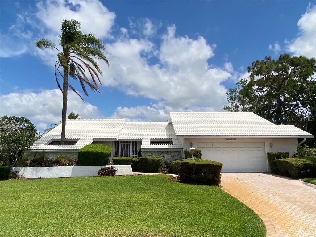 464 Firethorn Avenue Englewood FL 34223 A4569201 image1