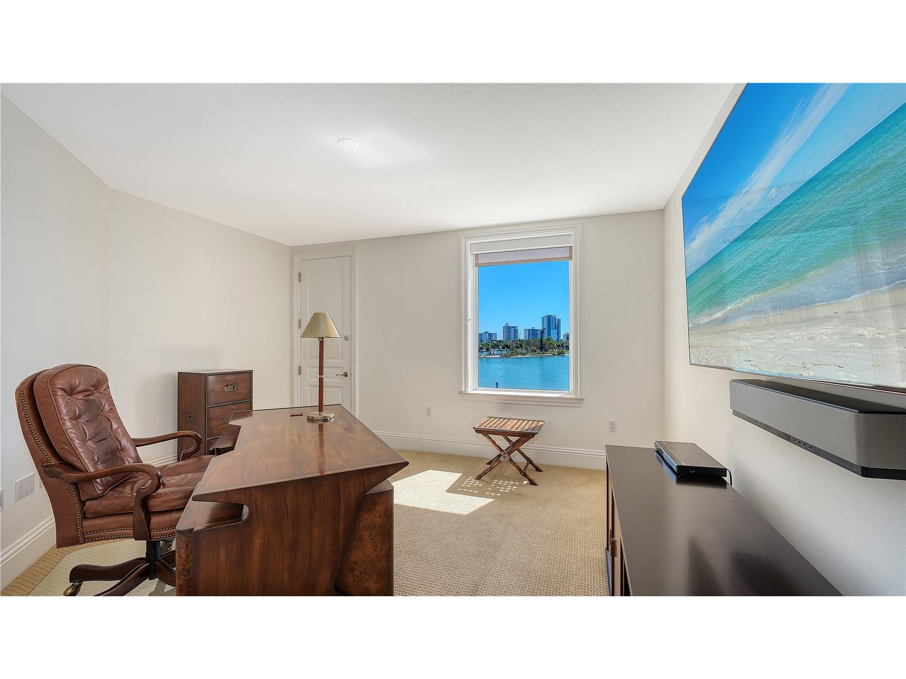 464 Golden Gate Point #304 Sarasota FL 34236 A4676340 image29