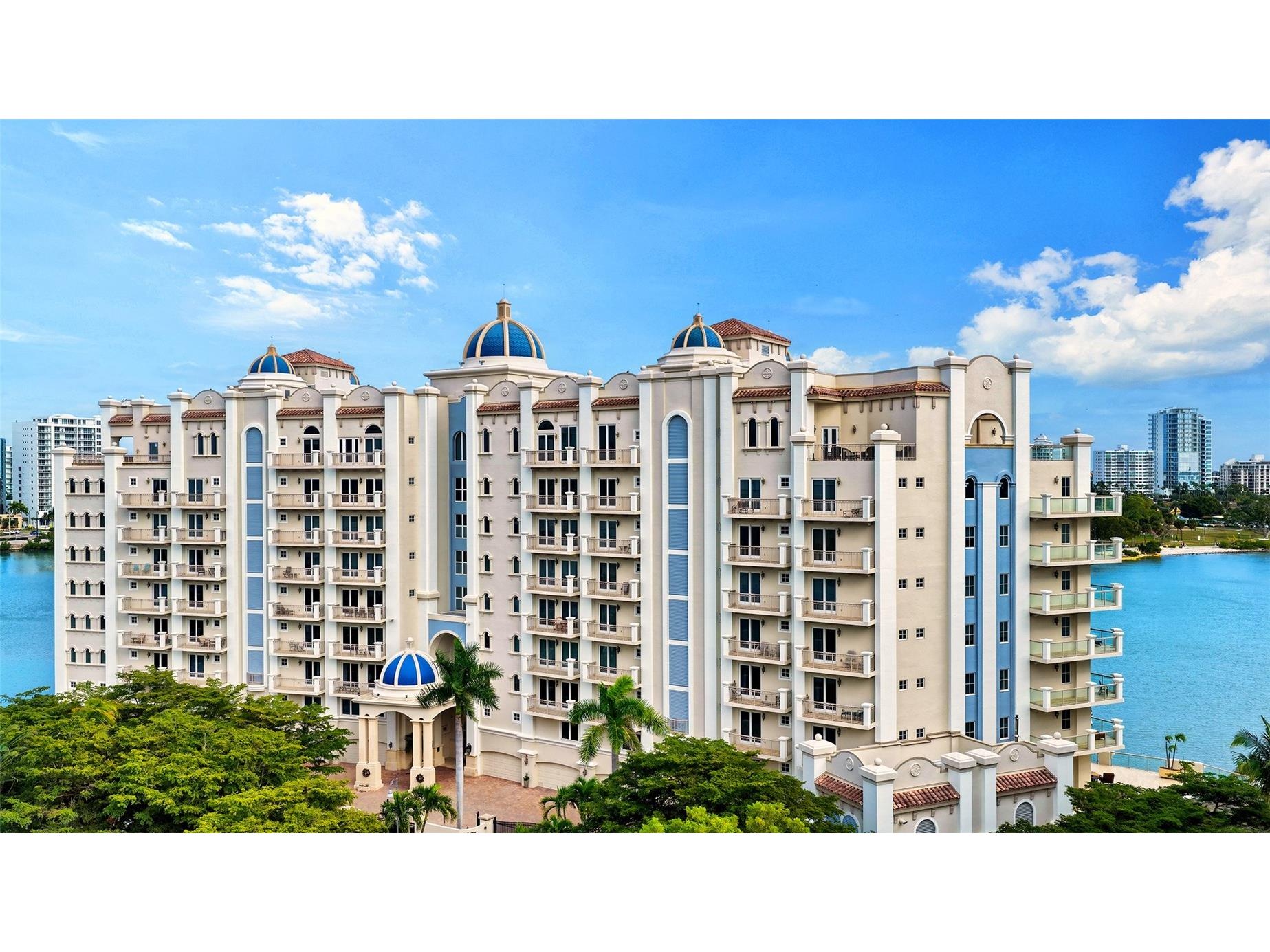 464 Golden Gate Point #304 Sarasota FL 34236 A4676340 image38