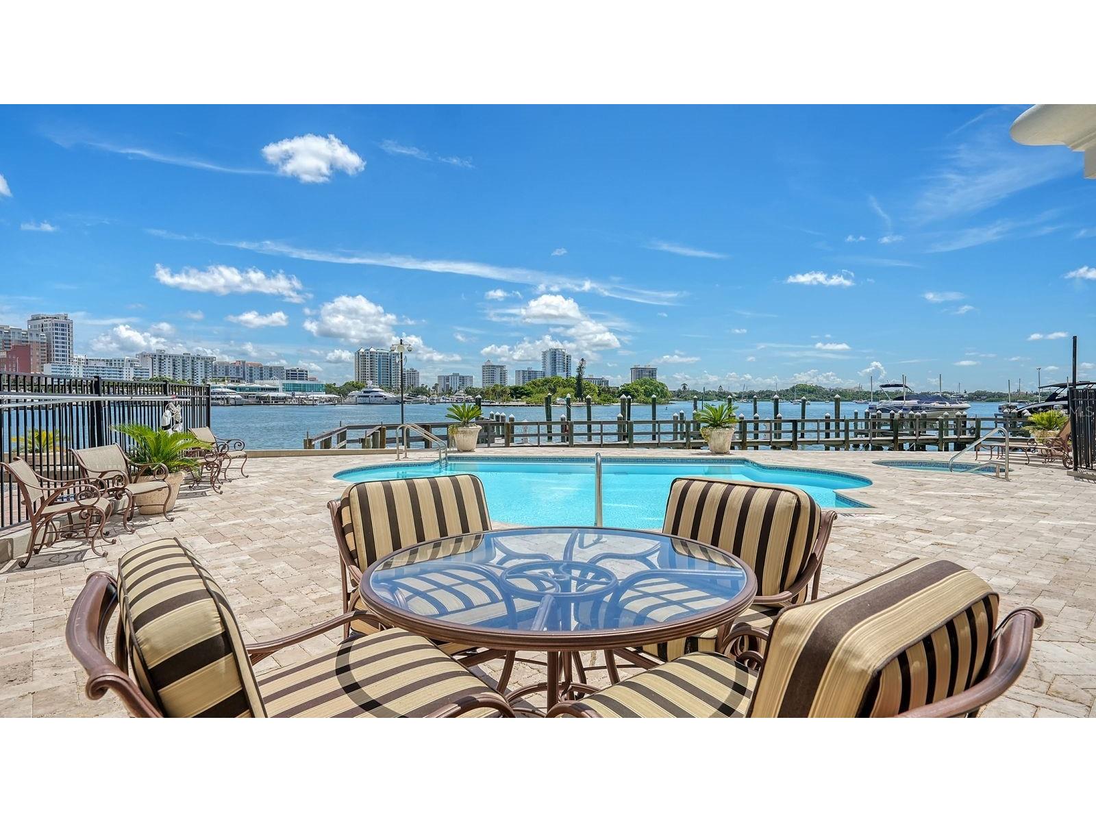 464 Golden Gate Point #304 Sarasota FL 34236 A4676340 image44