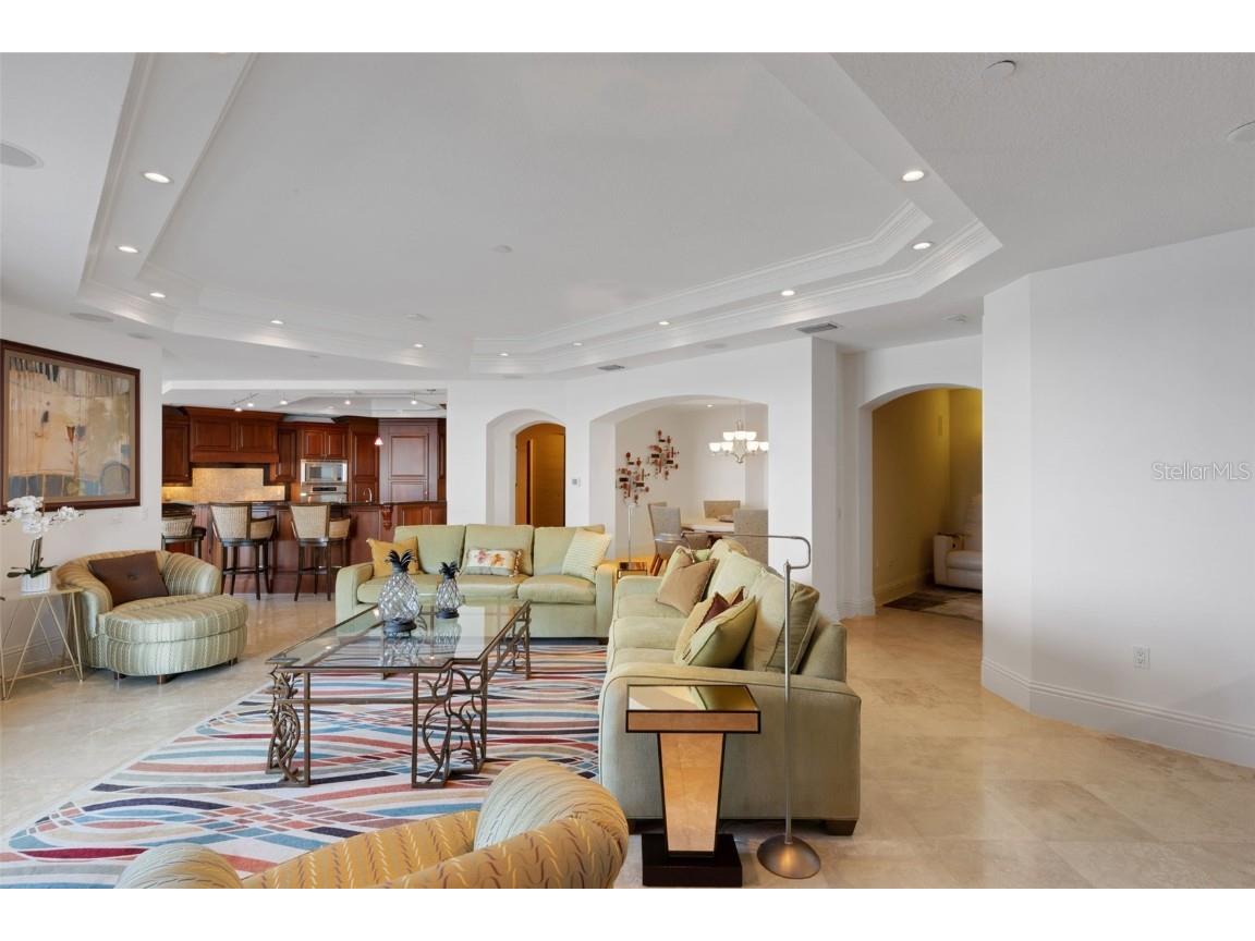 464 Golden Gate Point #403 Sarasota FL 34236 A4666344 image15