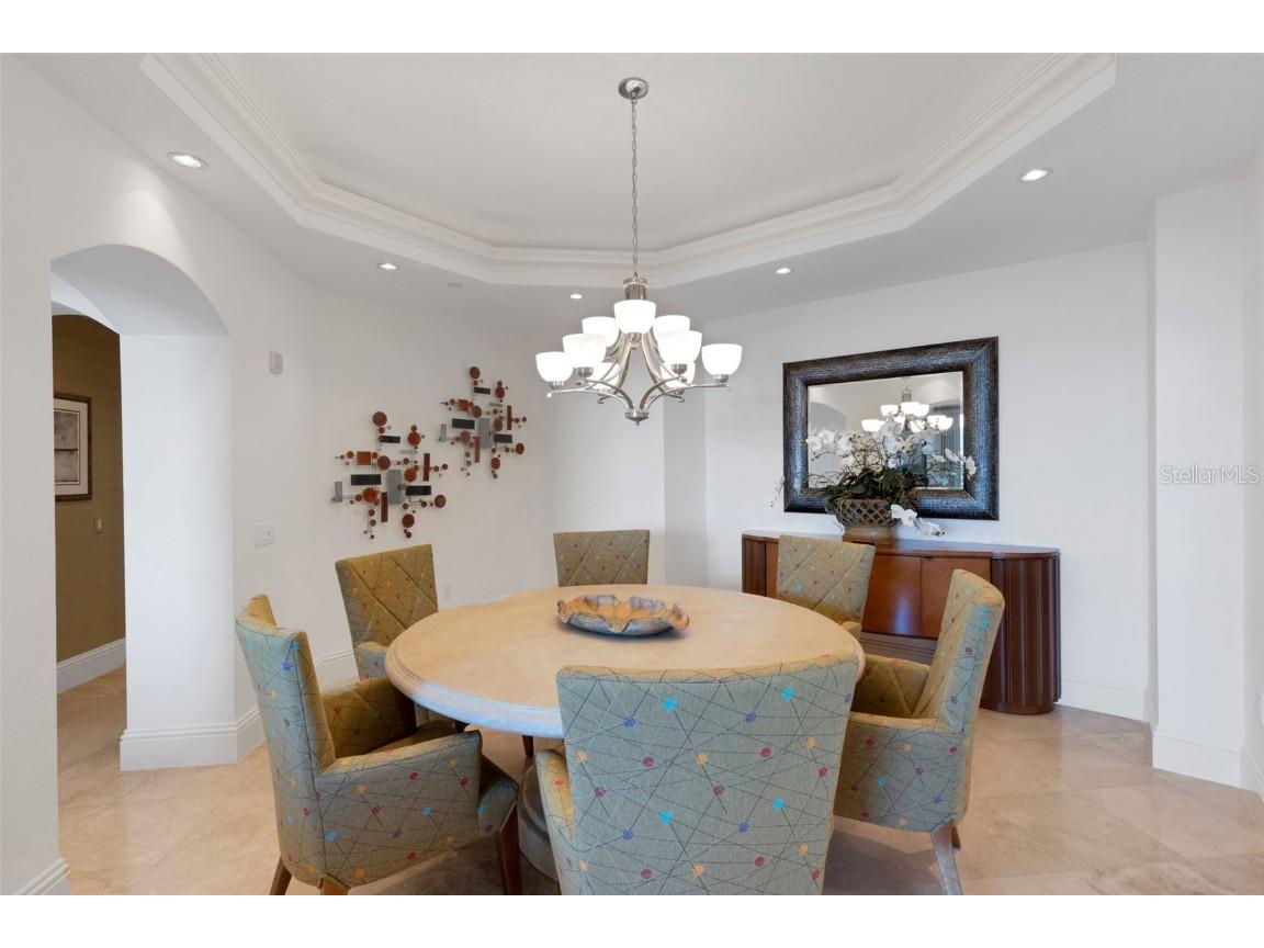 464 Golden Gate Point #403 Sarasota FL 34236 A4666344 image21