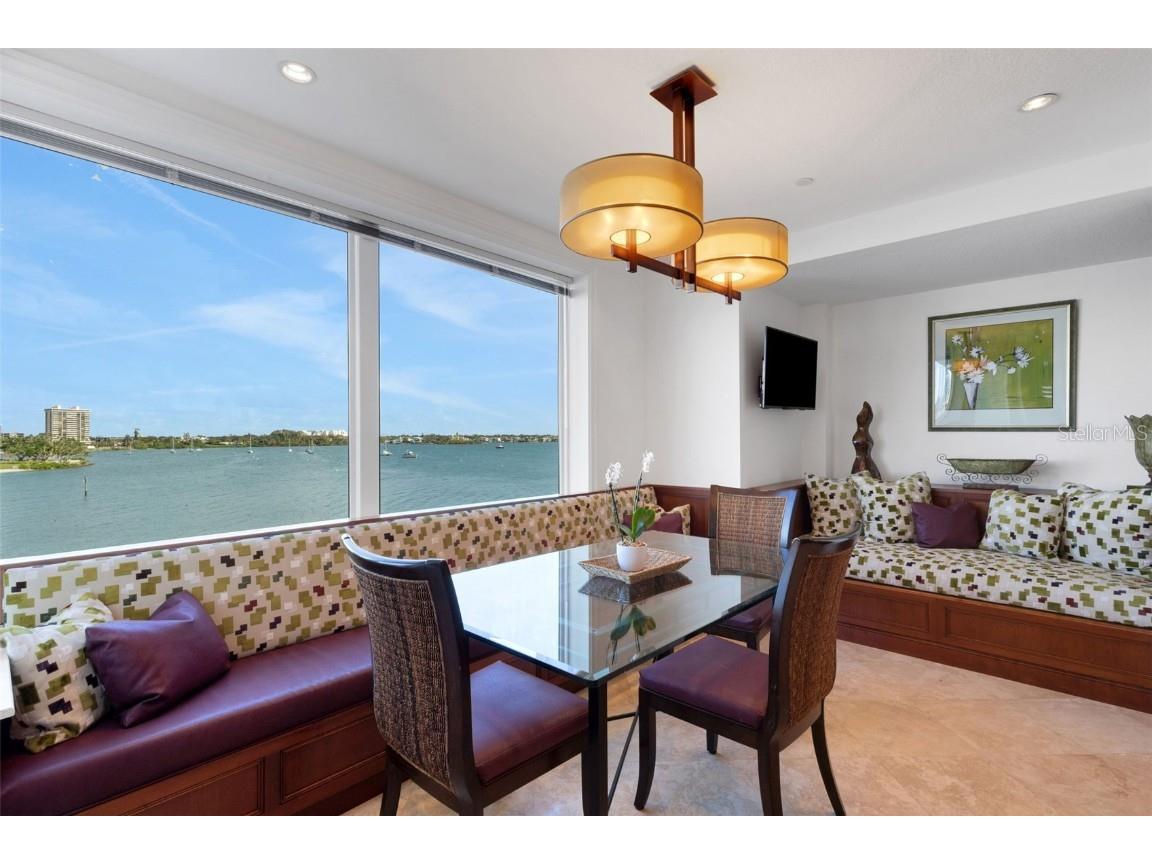 464 Golden Gate Point #403 Sarasota FL 34236 A4666344 image24