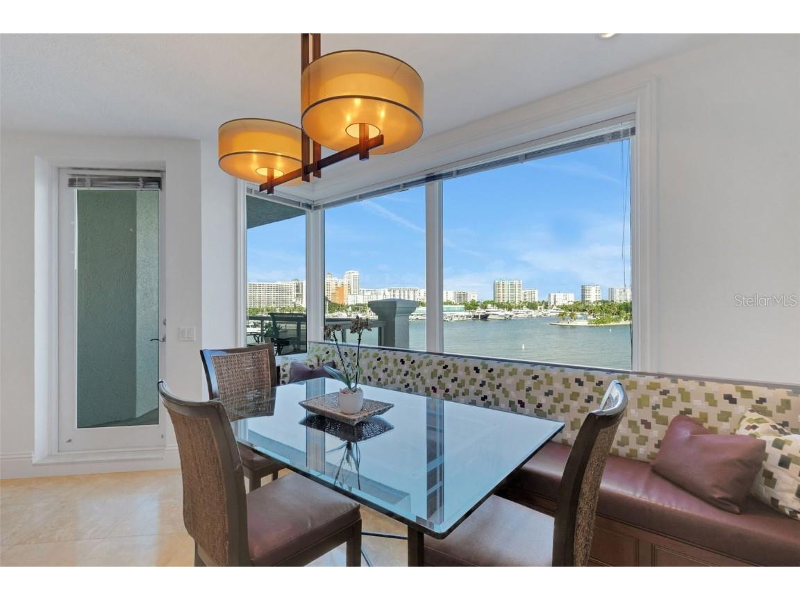 464 Golden Gate Point #403 Sarasota FL 34236 A4666344 image25