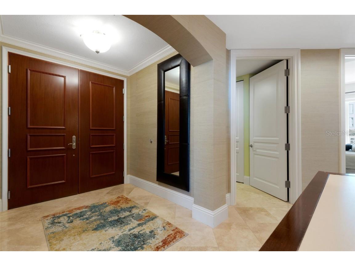 464 Golden Gate Point #403 Sarasota FL 34236 A4666344 image39