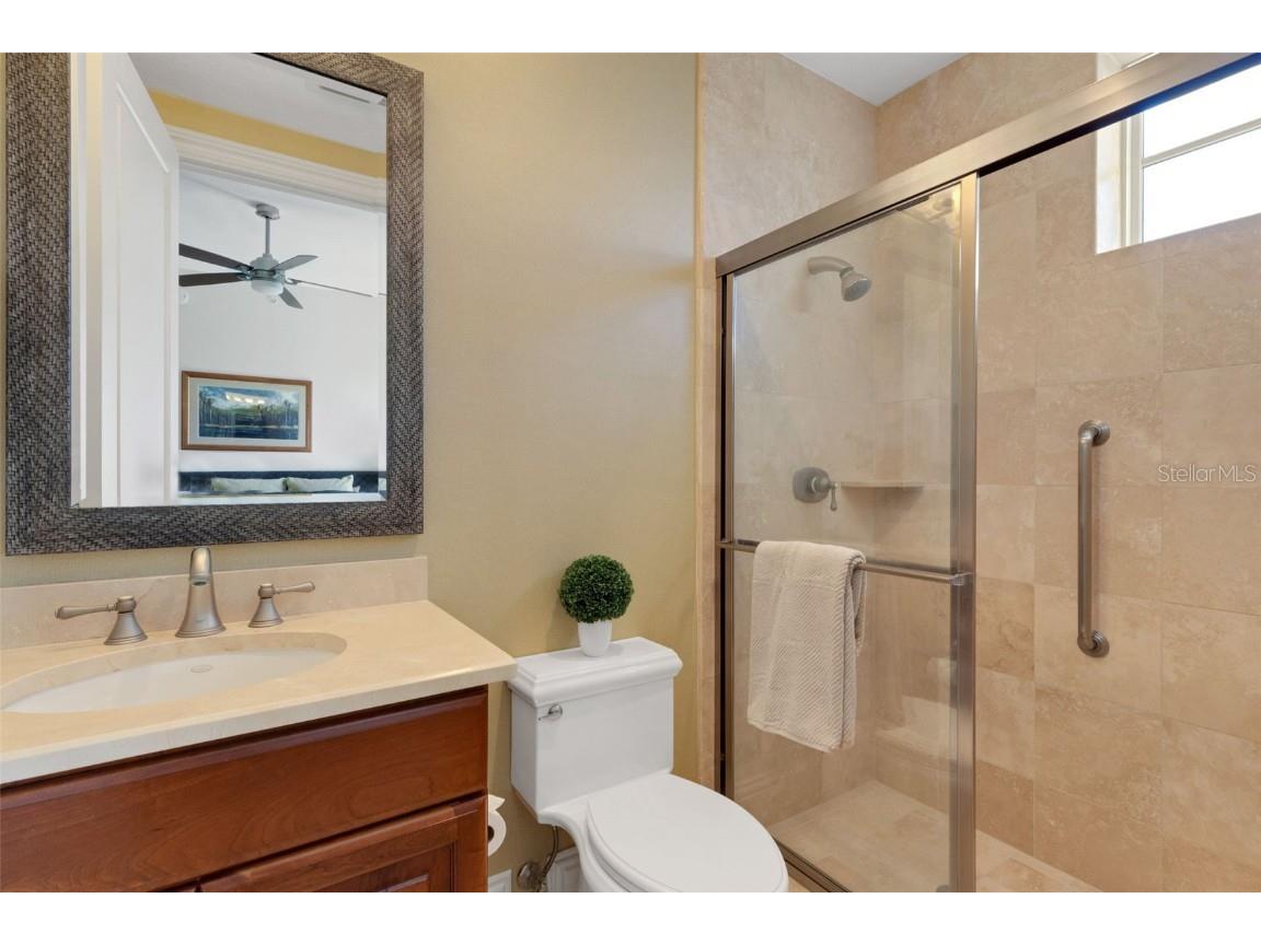 464 Golden Gate Point #403 Sarasota FL 34236 A4666344 image46