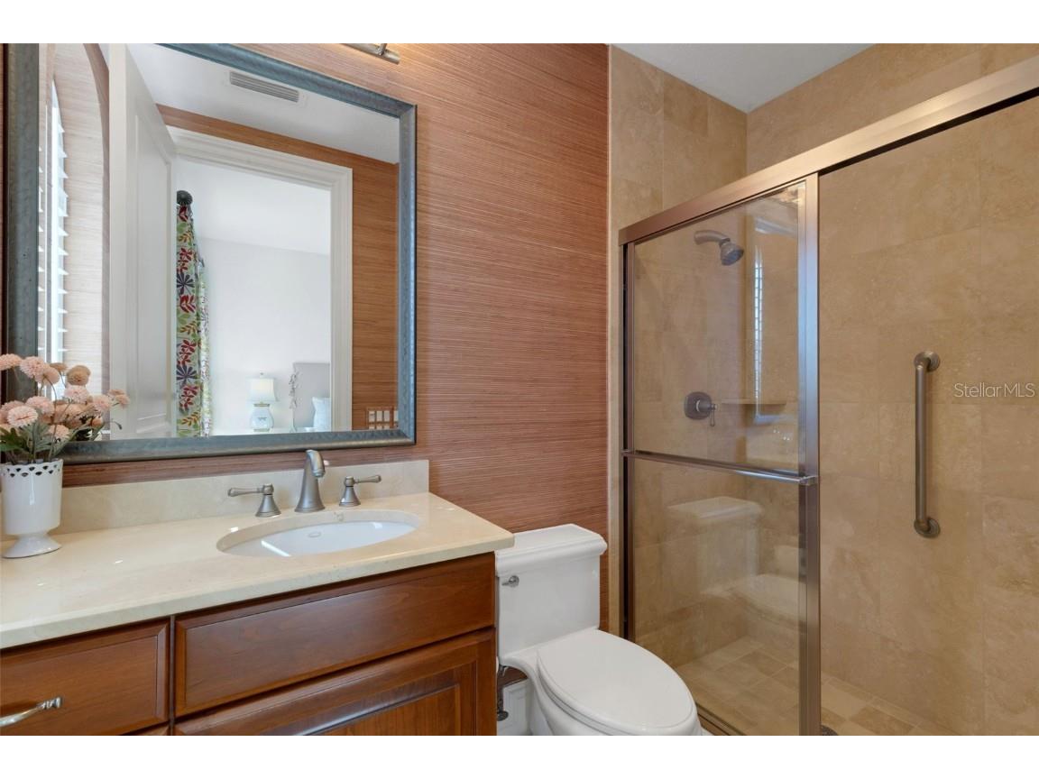 464 Golden Gate Point #403 Sarasota FL 34236 A4666344 image53