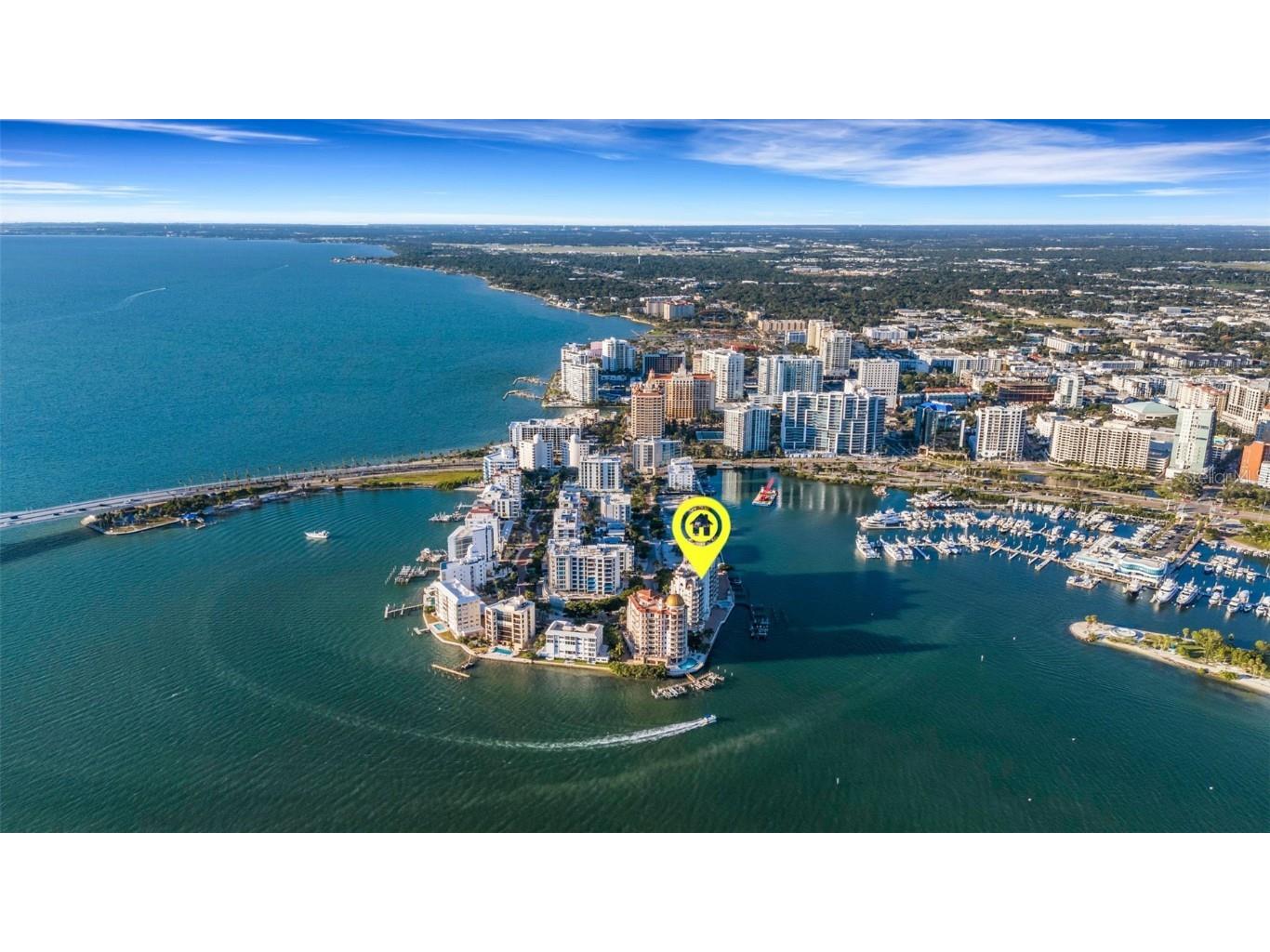 464 Golden Gate Point #403 Sarasota FL 34236 A4666344 image76