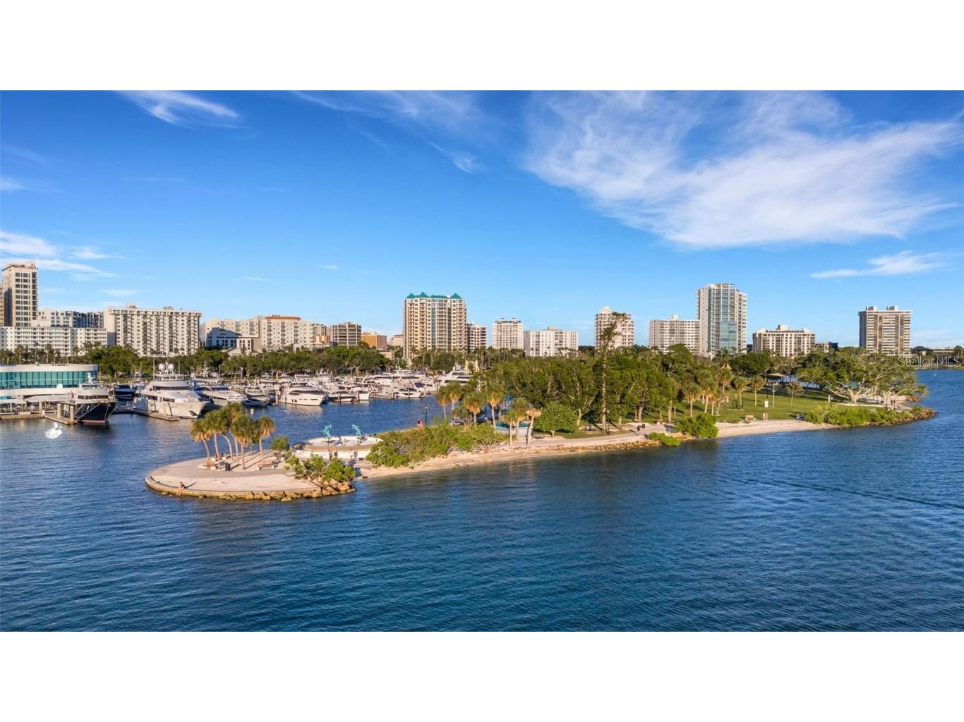 464 Golden Gate Point #403 Sarasota FL 34236 A4666344 image84