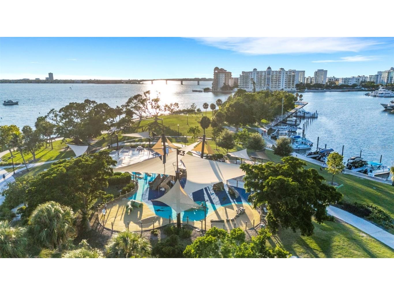 464 Golden Gate Point #403 Sarasota FL 34236 A4666344 image85