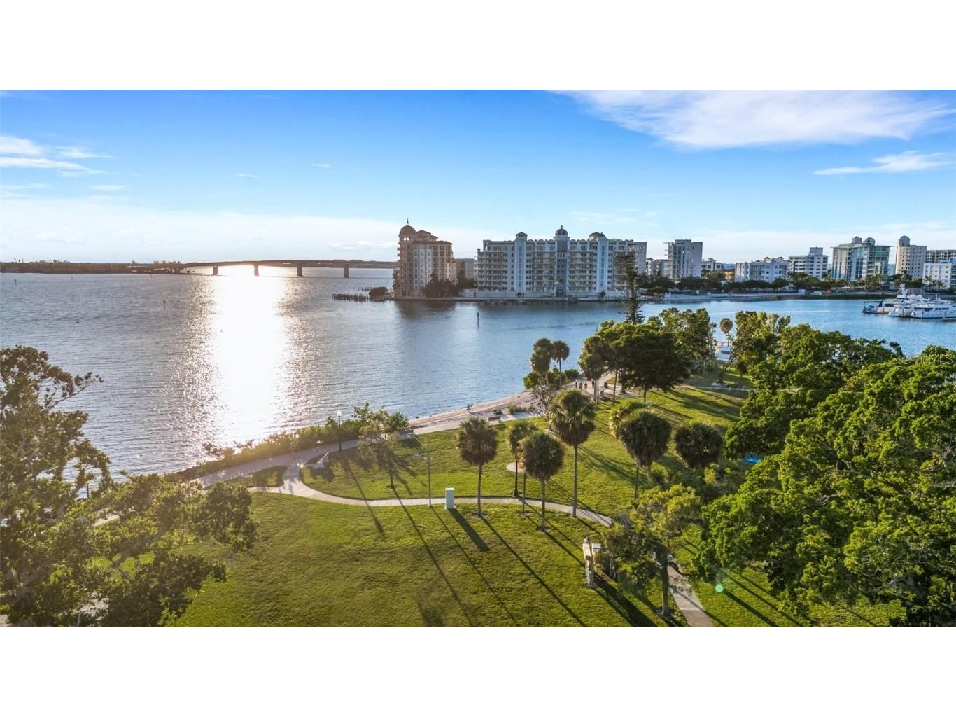 464 Golden Gate Point #403 Sarasota FL 34236 A4666344 image87