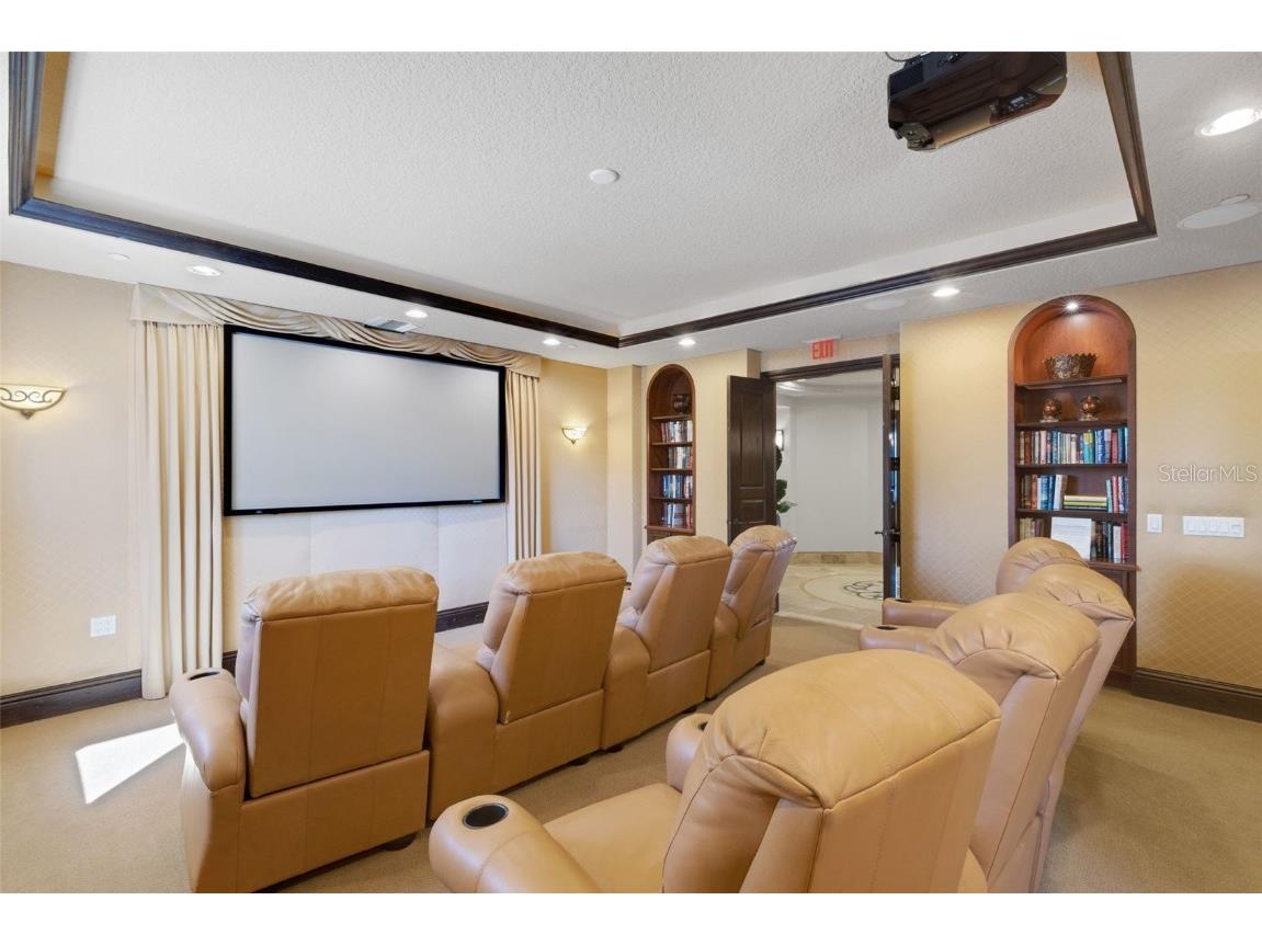 464 Golden Gate Point #403 Sarasota FL 34236 A4666344 image90