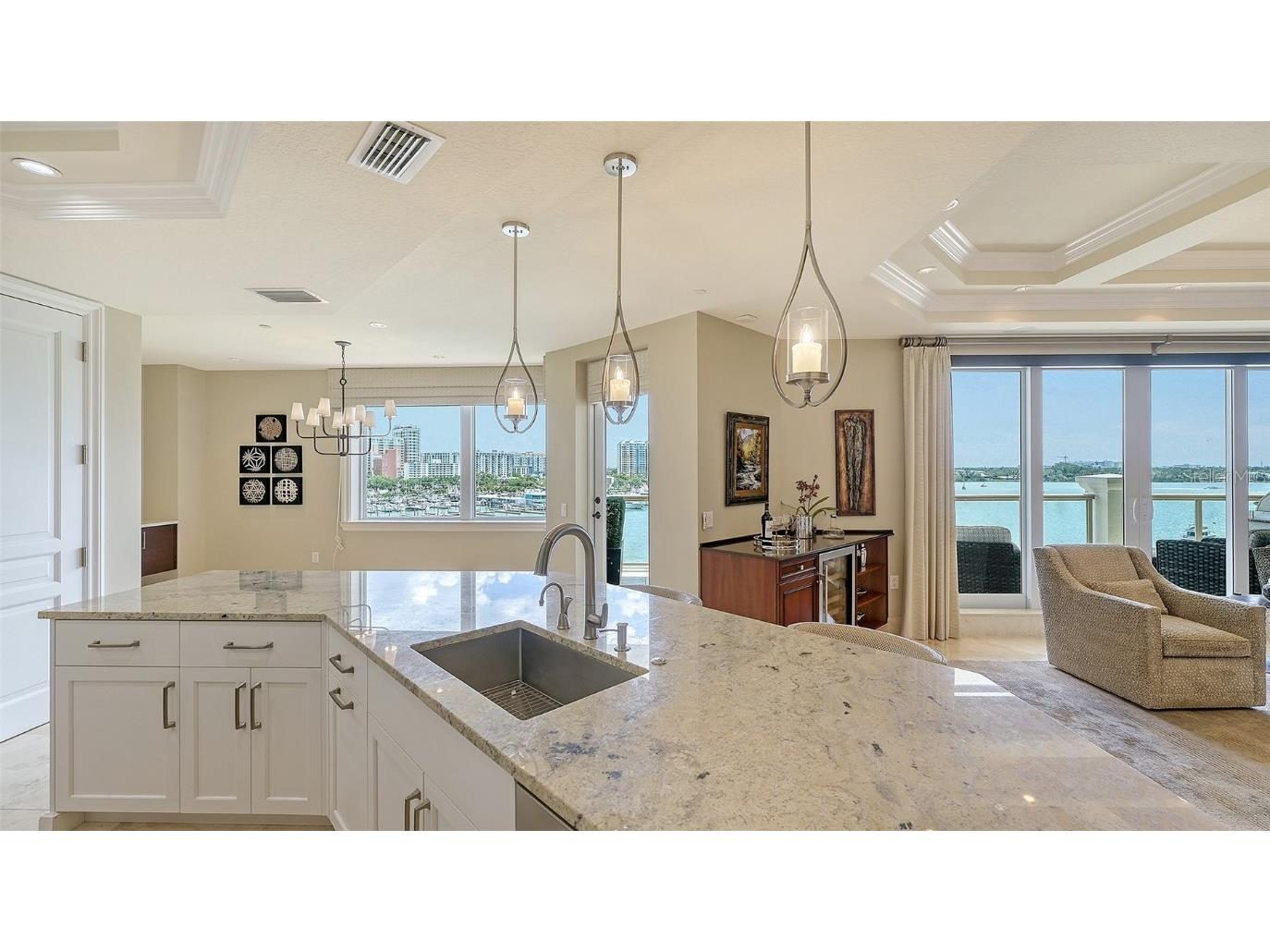 464 Golden Gate Point #702 Sarasota FL 34236 - SARASOTA BAY A4667652 image11