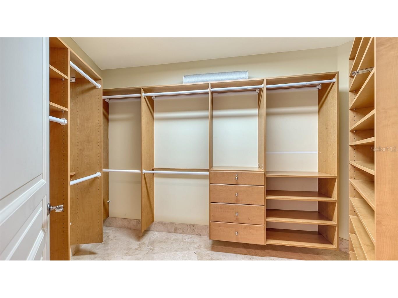 464 Golden Gate Point #702 Sarasota FL 34236 - SARASOTA BAY A4667652 image26