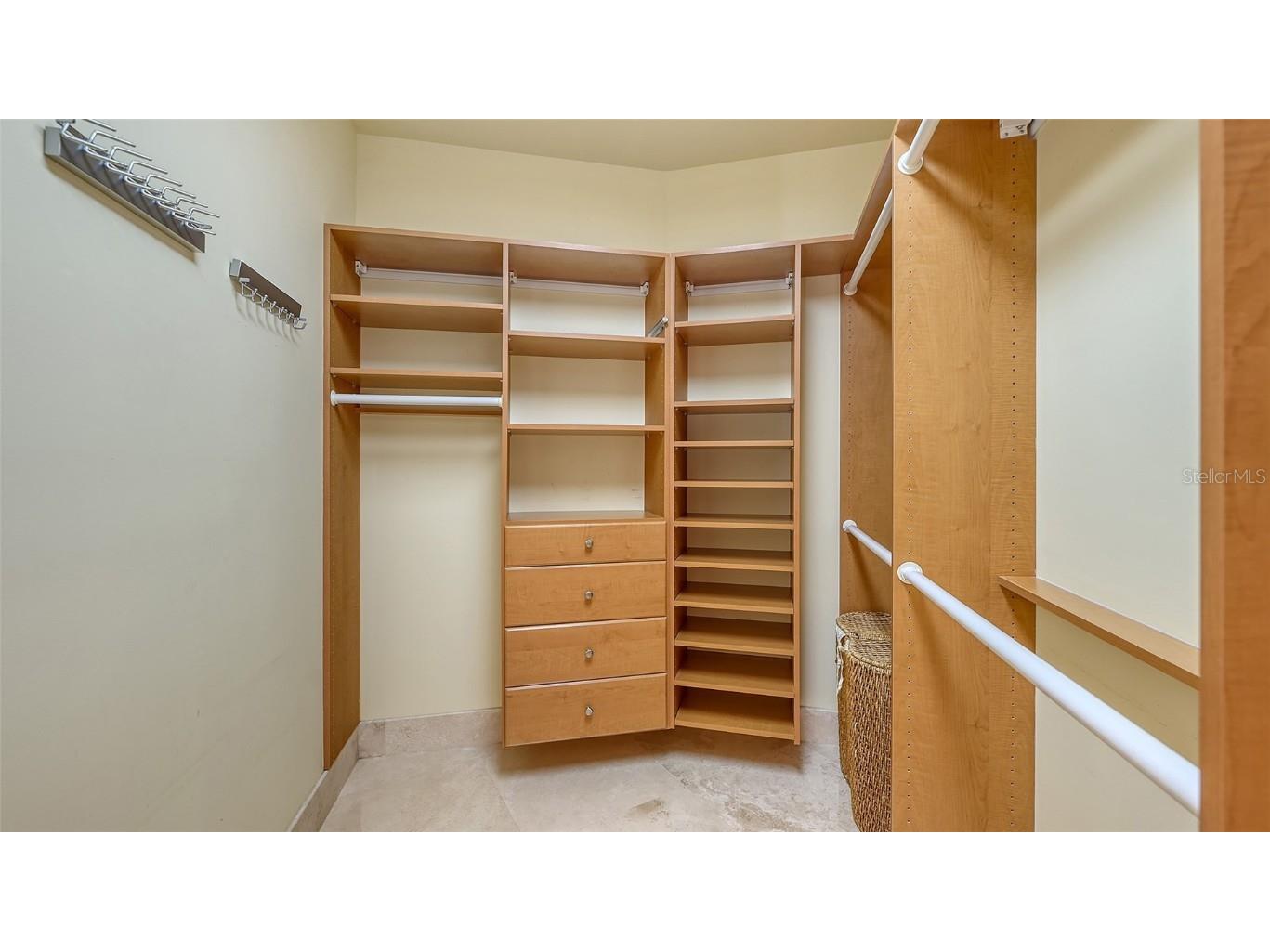 464 Golden Gate Point #702 Sarasota FL 34236 - SARASOTA BAY A4667652 image27