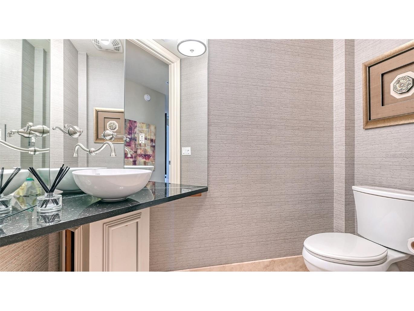 464 Golden Gate Point #702 Sarasota FL 34236 - SARASOTA BAY A4667652 image37