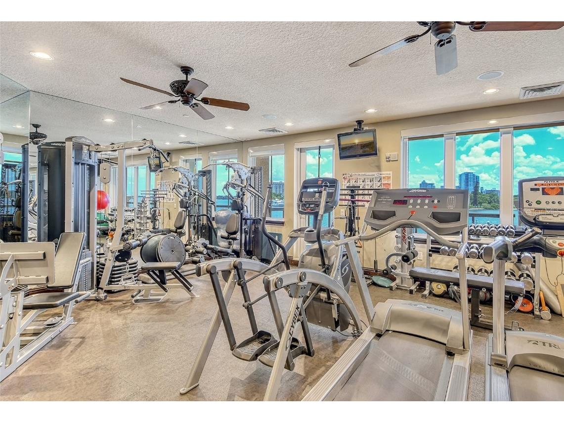 464 Golden Gate Point #702 Sarasota FL 34236 - SARASOTA BAY A4667652 image51