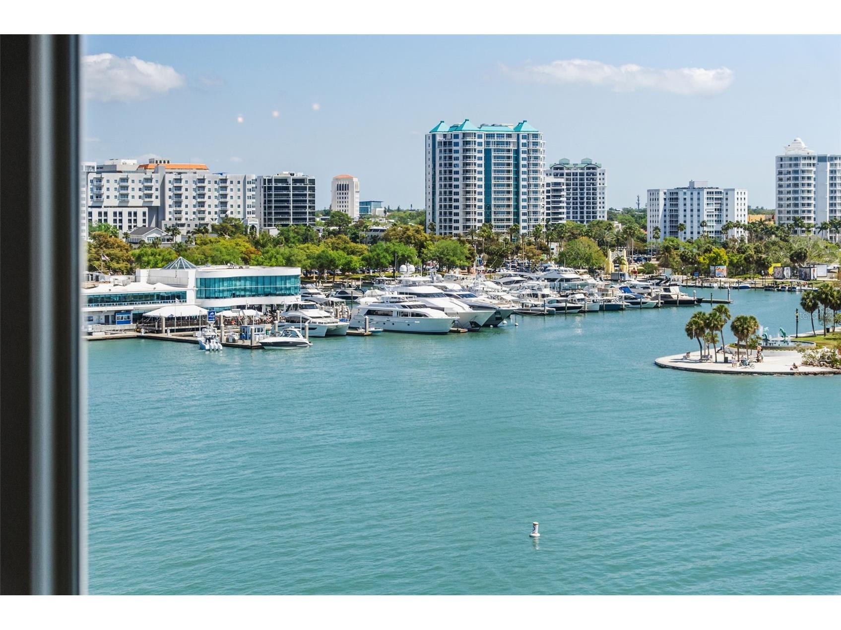 464 Golden Gate Point #703 Sarasota FL 34236 - SARASOTA BAY A4685865 image10
