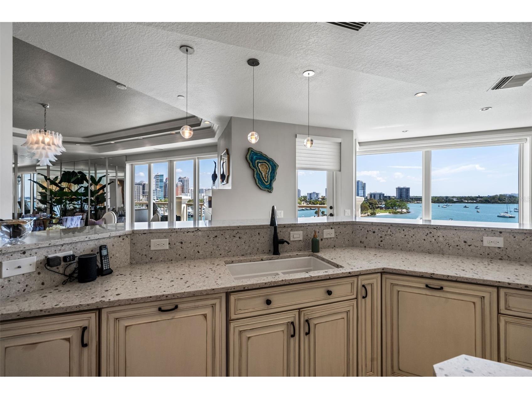 464 Golden Gate Point #703 Sarasota FL 34236 - SARASOTA BAY A4685865 image27