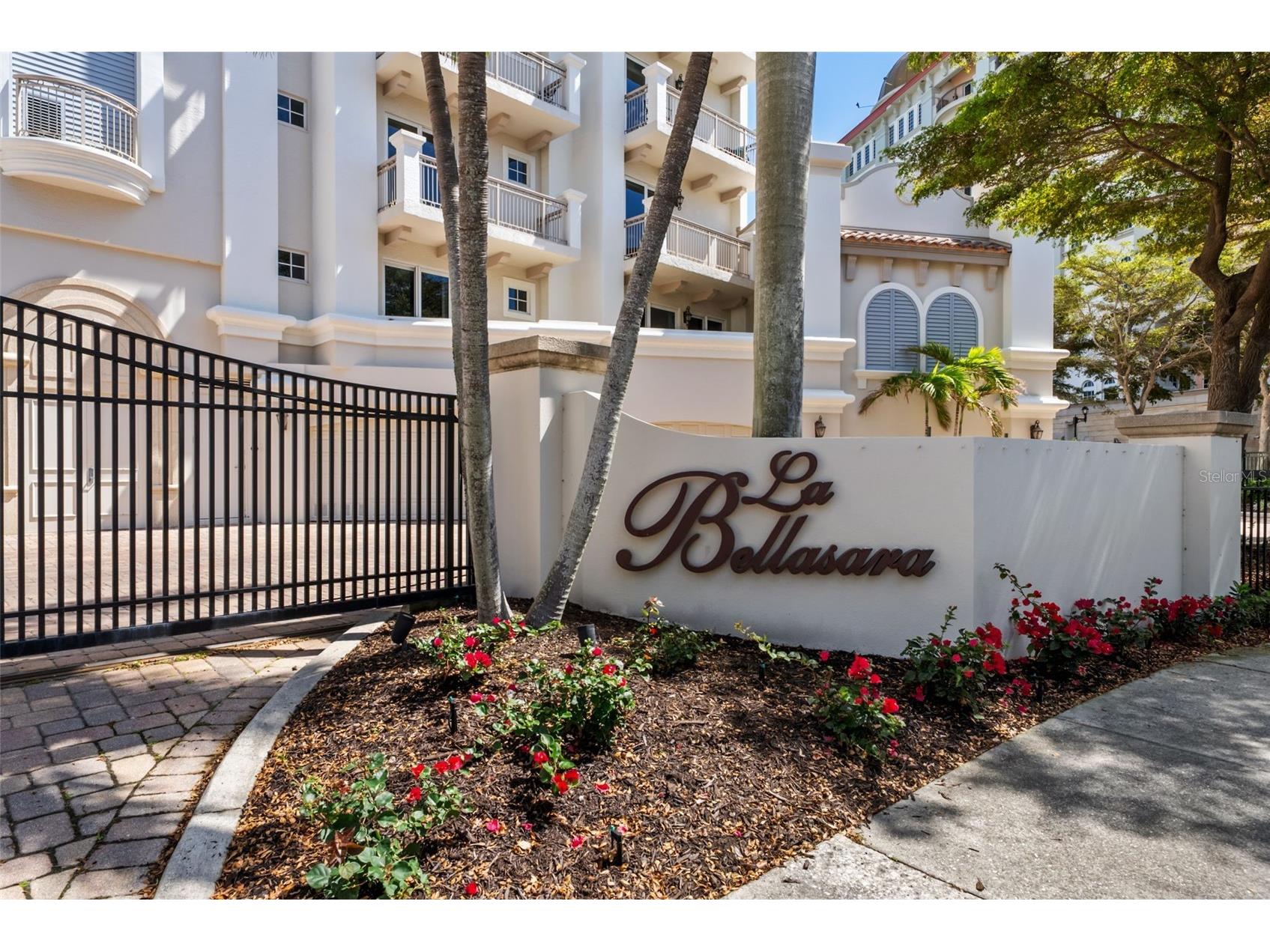 464 Golden Gate Point #703 Sarasota FL 34236 - SARASOTA BAY A4685865 image4