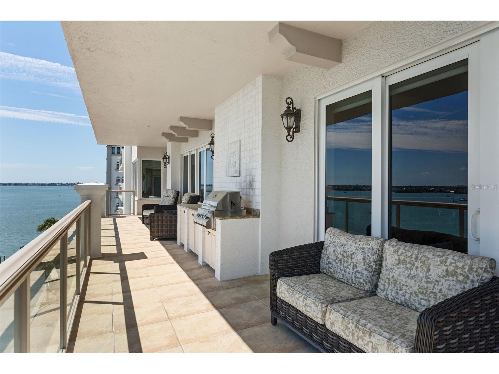 464 Golden Gate Point #703 Sarasota FL 34236 - SARASOTA BAY A4685865 image41