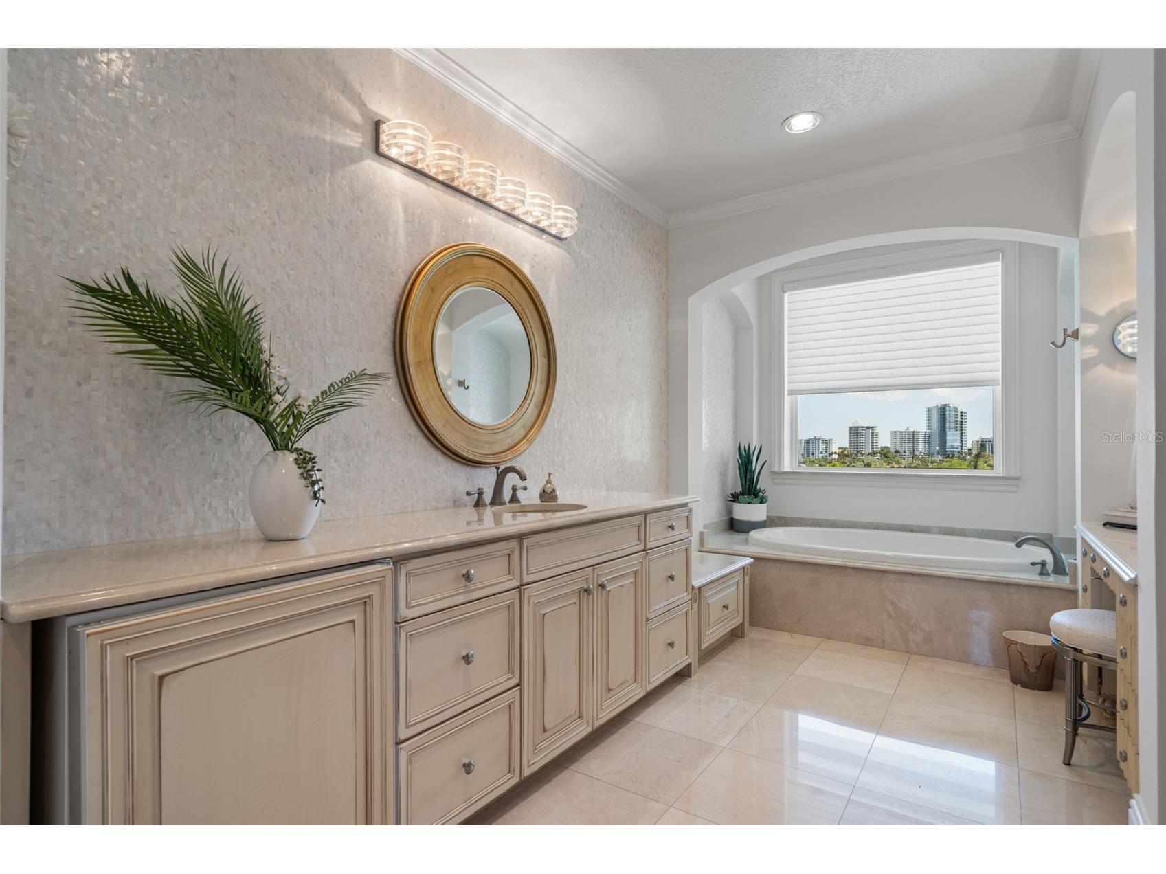 464 Golden Gate Point #703 Sarasota FL 34236 - SARASOTA BAY A4685865 image48