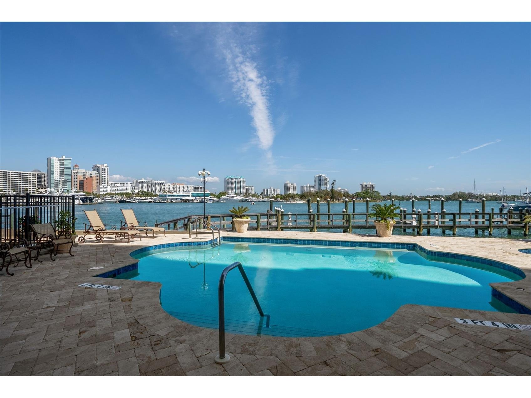 464 Golden Gate Point #703 Sarasota FL 34236 - SARASOTA BAY A4685865 image75