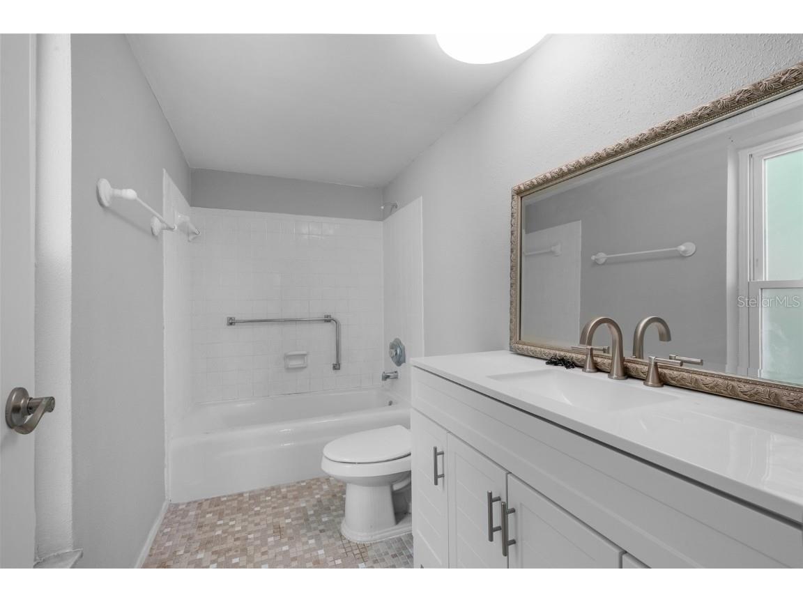 464 N Paula Drive #106 Dunedin FL 34698 TB8403605 image11