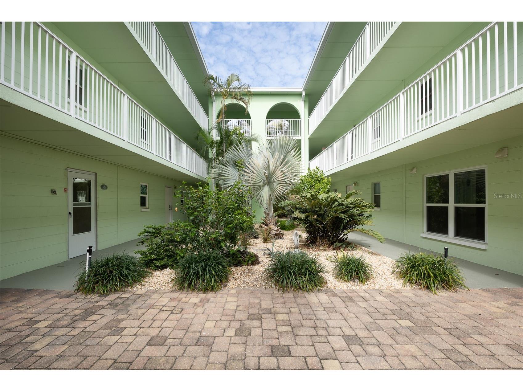 464 N Paula Drive #106 Dunedin FL 34698 W7884585 image11