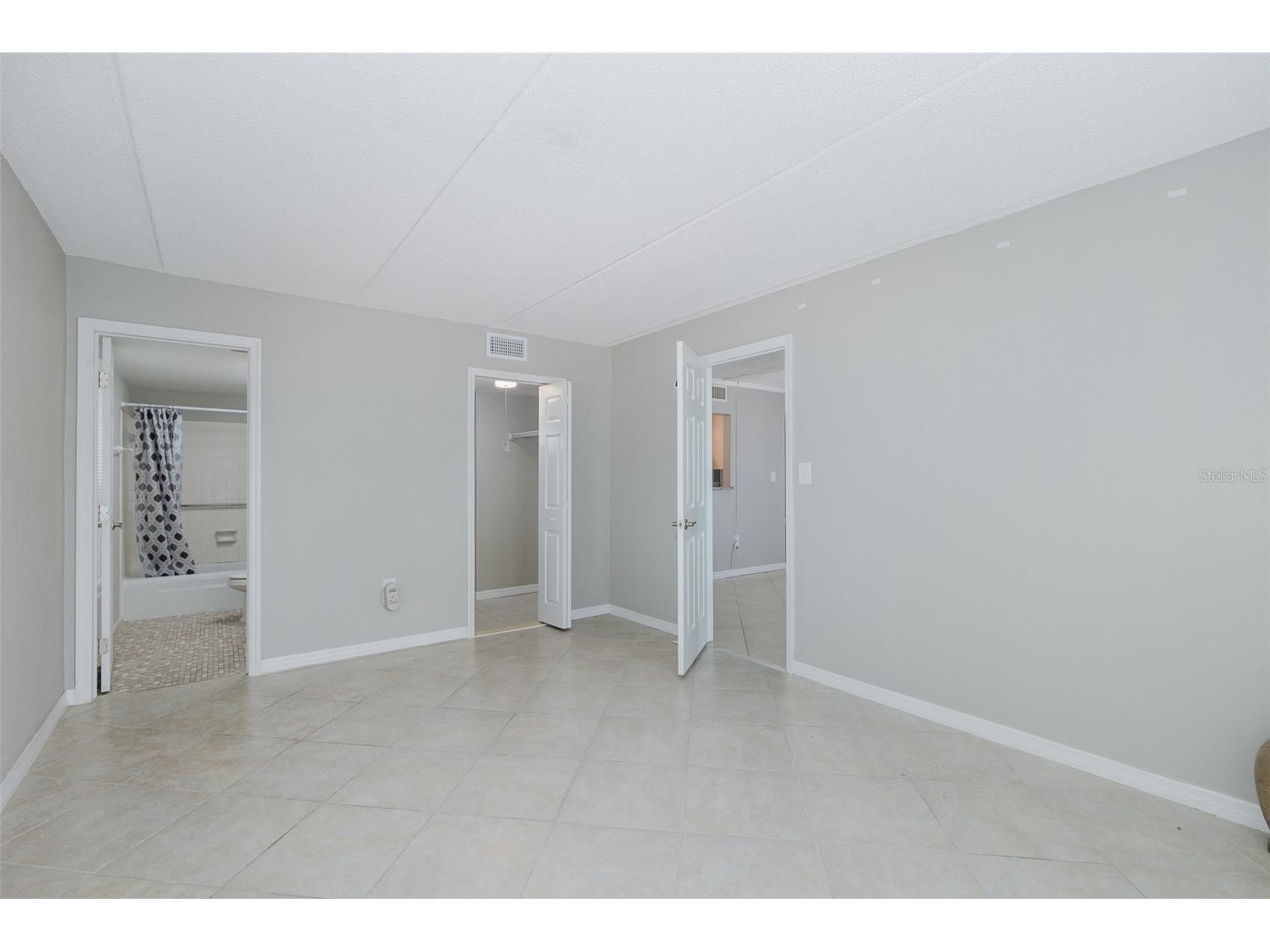 464 N Paula Drive #106 Dunedin FL 34698 W7884585 image26