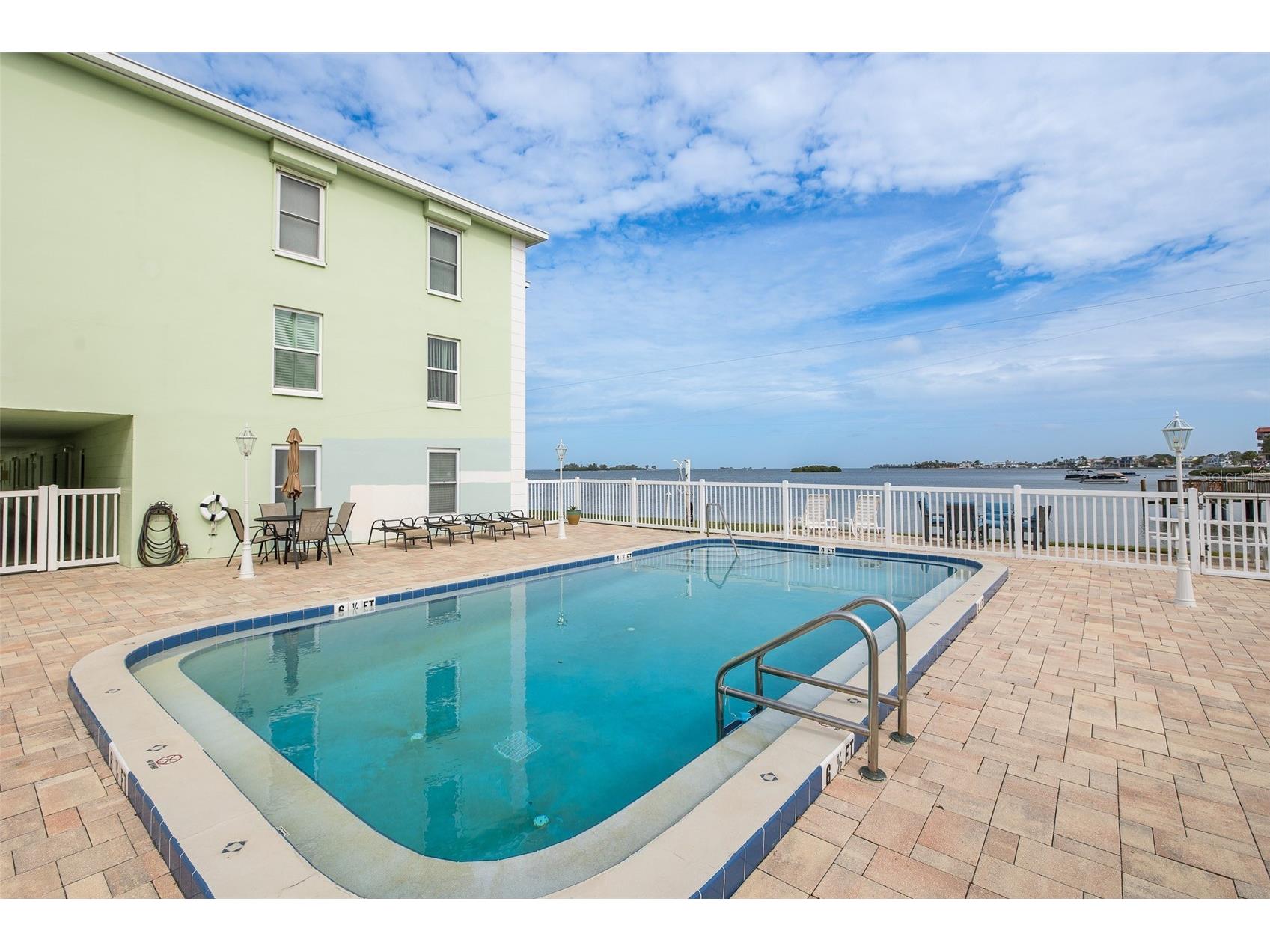 464 N Paula Drive #106 Dunedin FL 34698 W7884585 image47