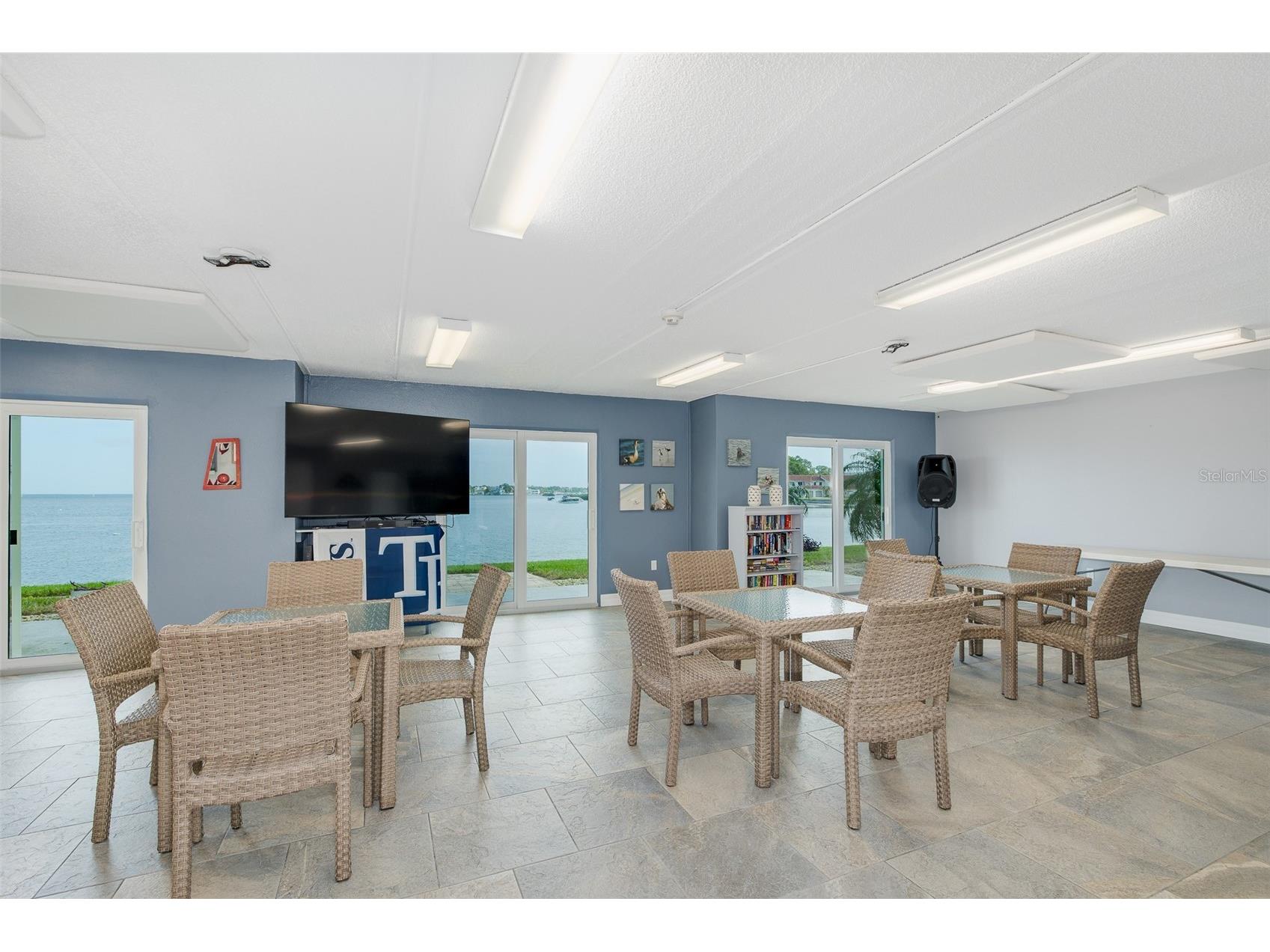 464 N Paula Drive #106 Dunedin FL 34698 W7884585 image57