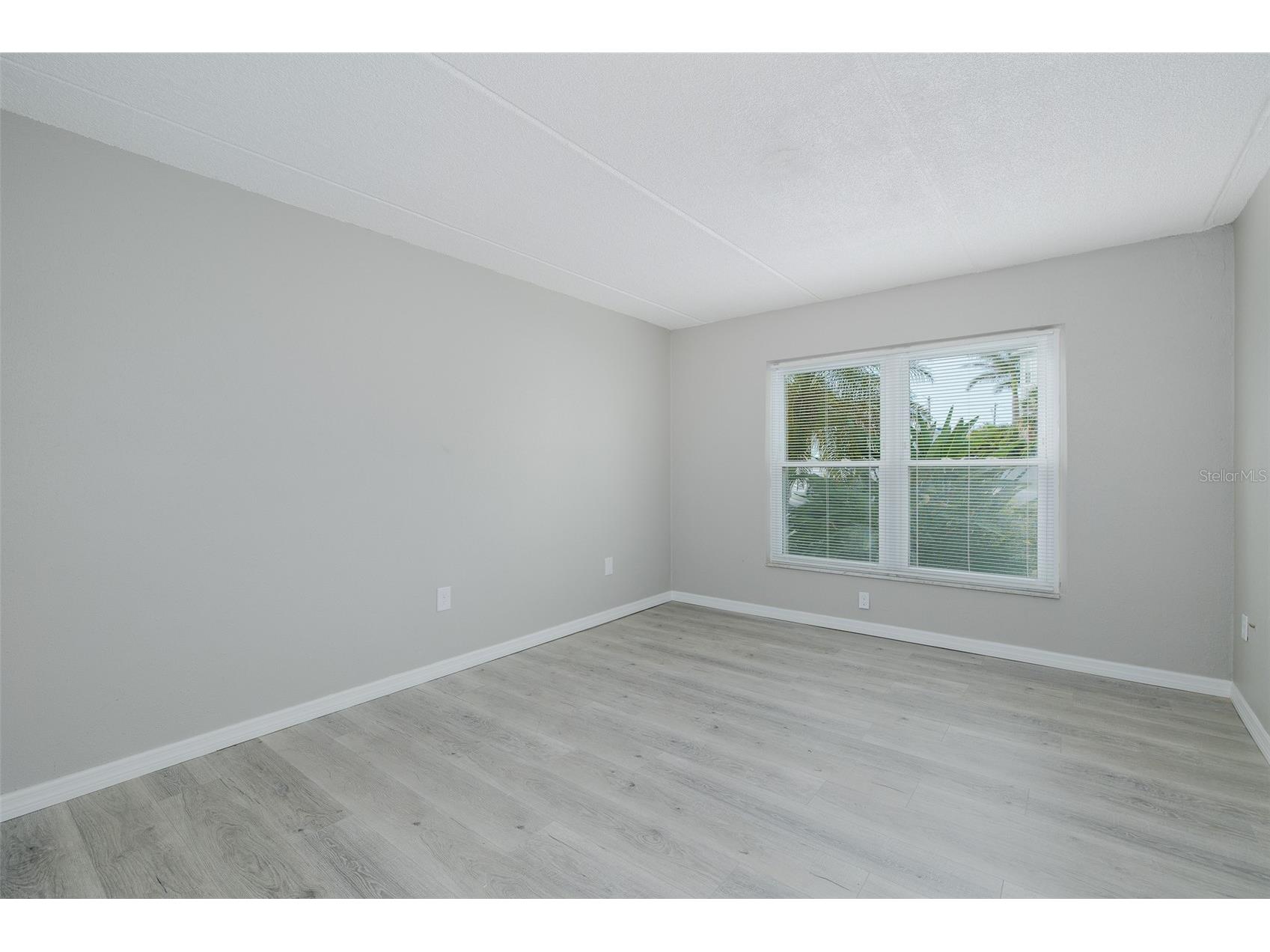 464 N Paula Drive #106 Dunedin FL 34698 W7884585 image6