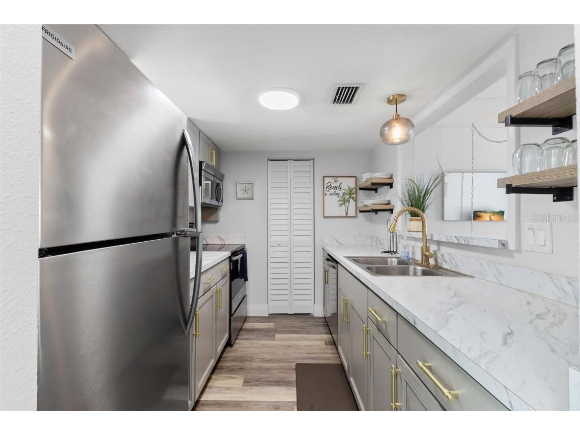 464 N Paula Drive #207 Dunedin FL 34698 - ST. JOSEPH SOUND TB8432119 image14