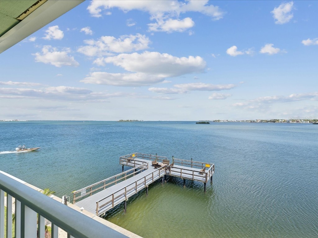 464 N Paula Drive #322 Dunedin FL 34698 - ST JOSEPH'S SOUND TB8334066 image1