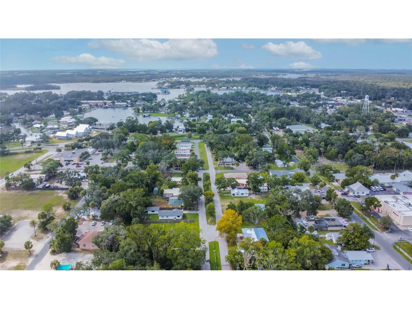 464 NE 2nd Street Crystal River FL 34429 W7857882 image12