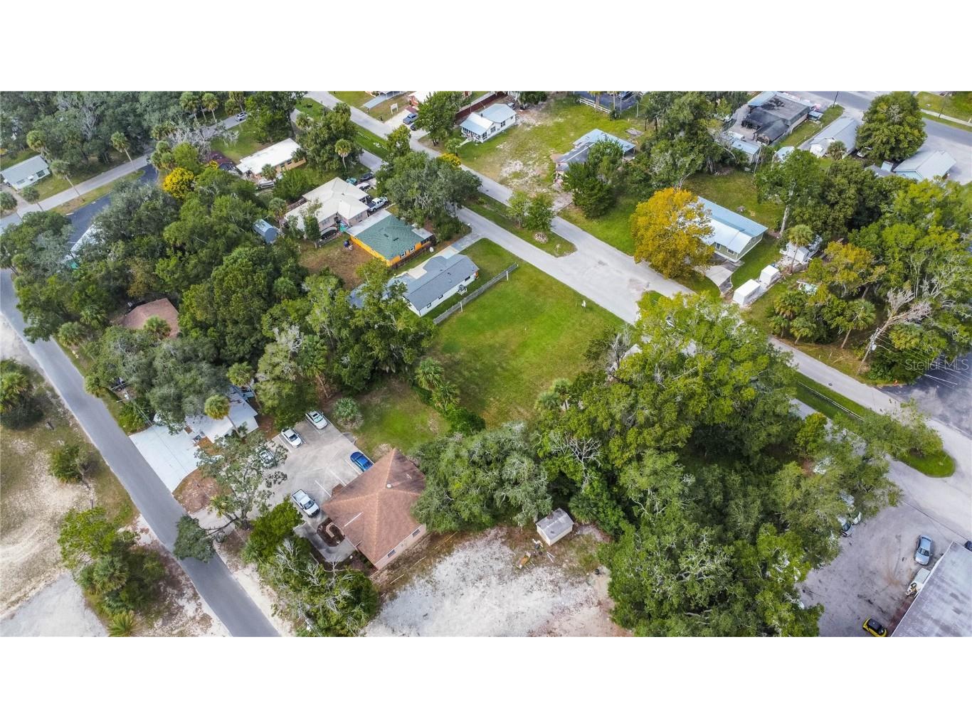 464 NE 2nd Street Crystal River FL 34429 W7857882 image14