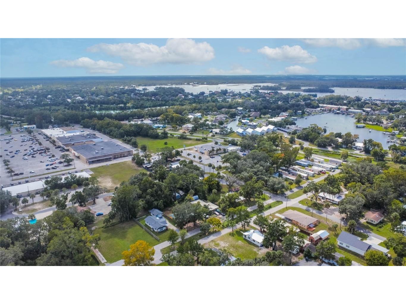 464 NE 2nd Street Crystal River FL 34429 W7857882 image16