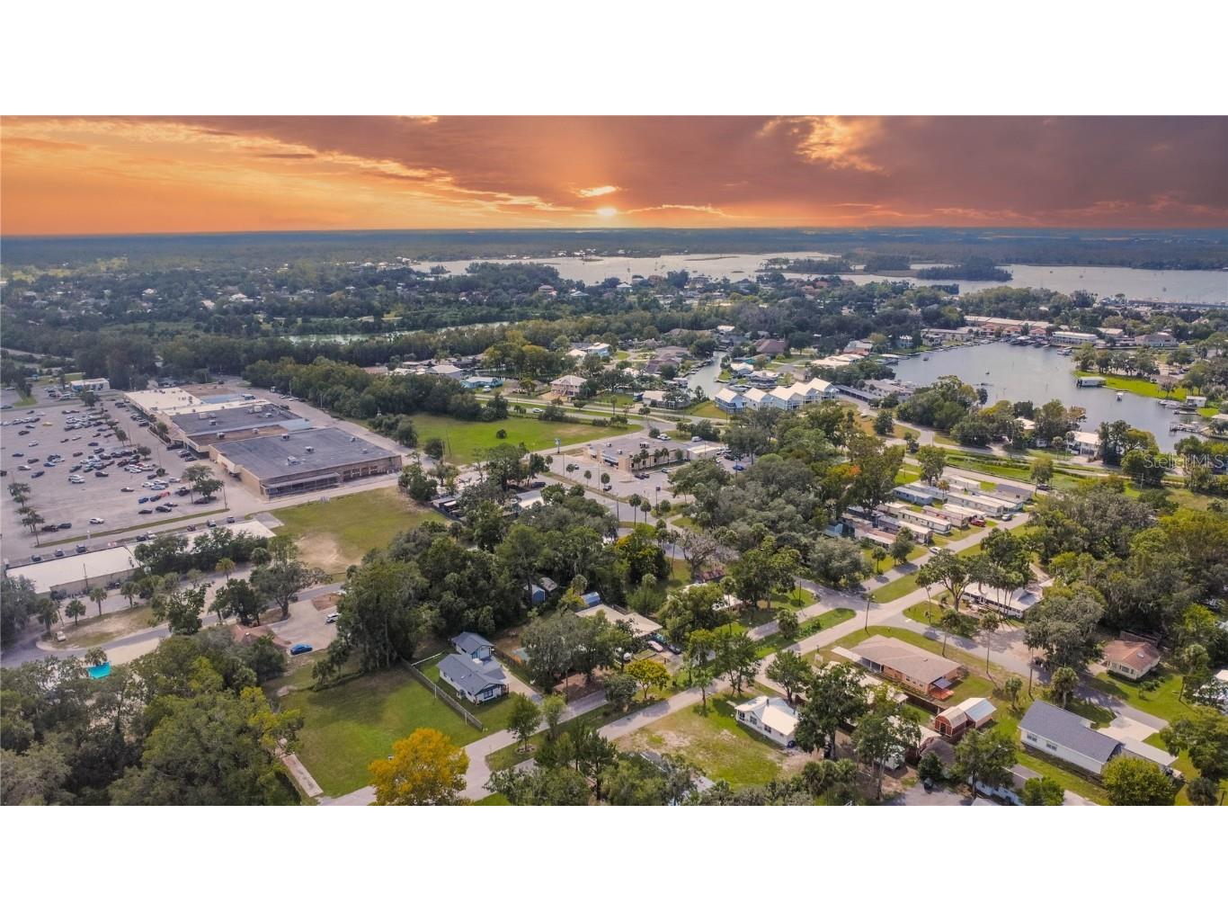 464 NE 2nd Street Crystal River FL 34429 W7857882 image19