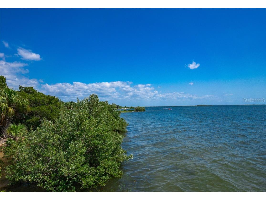 464 NE 2nd Street Crystal River FL 34429 W7857882 image22