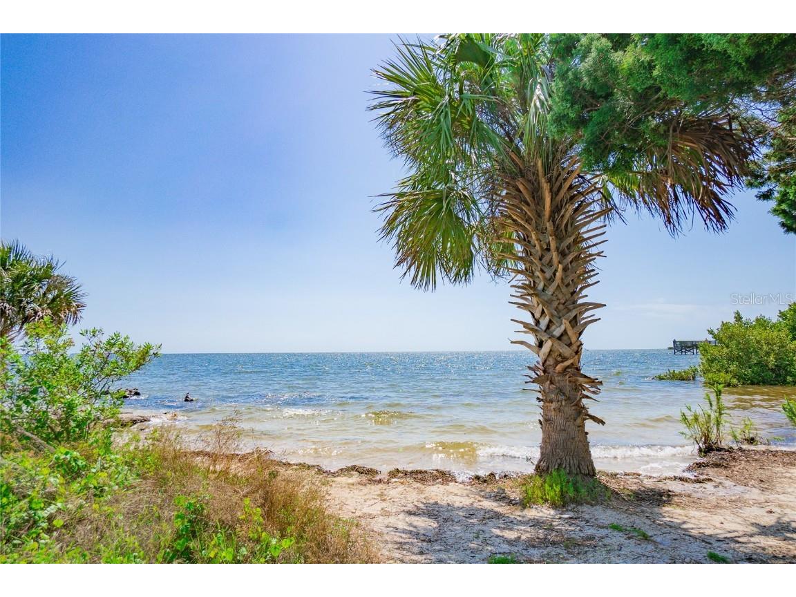 464 NE 2nd Street Crystal River FL 34429 W7857882 image24