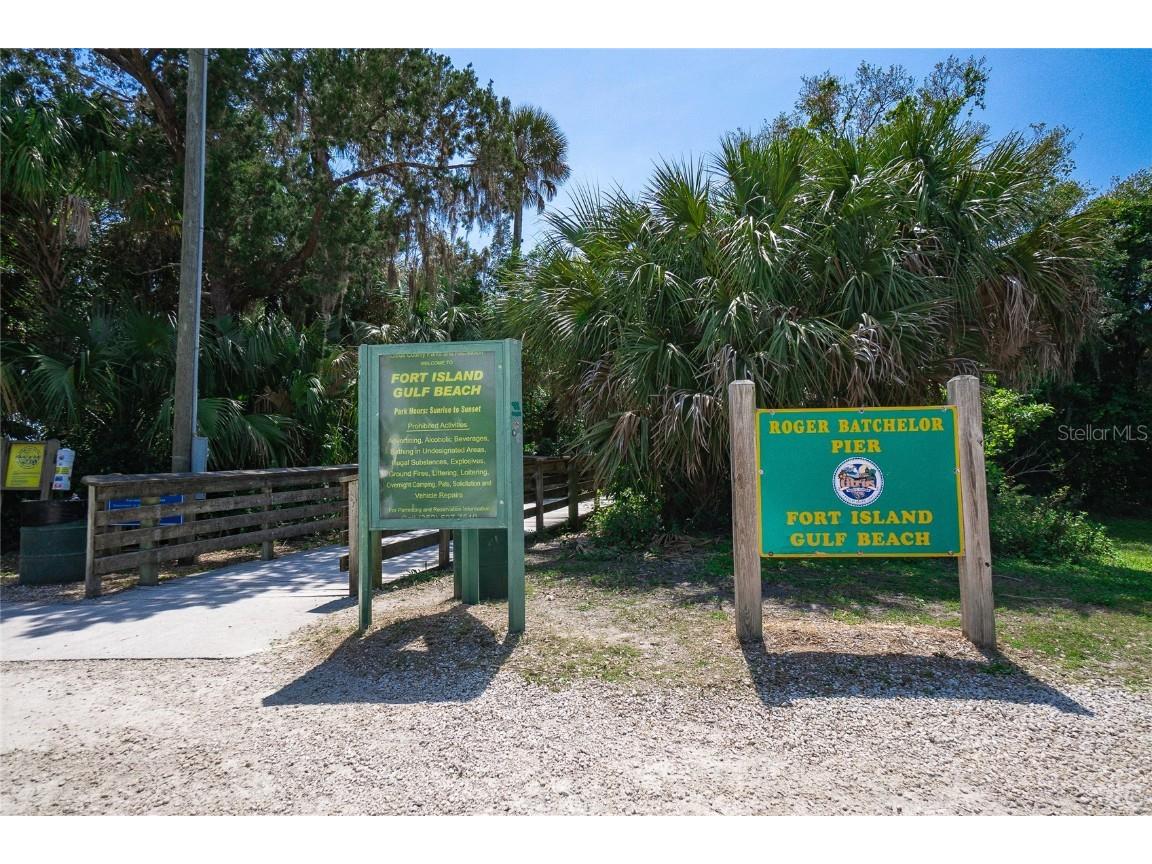 464 NE 2nd Street Crystal River FL 34429 W7857882 image32