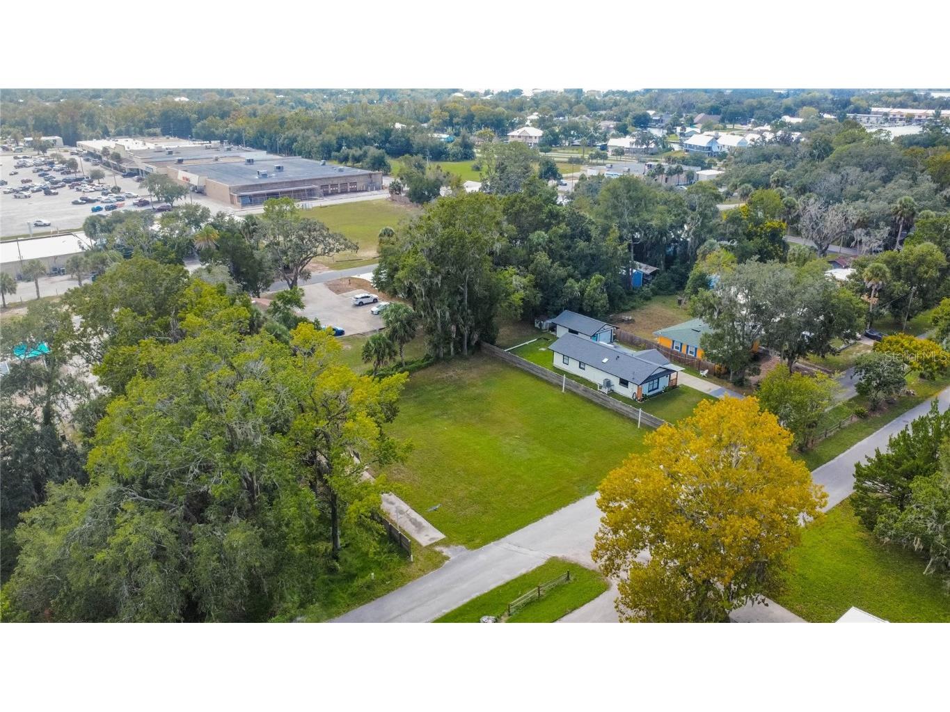 464 NE 2nd Street Crystal River FL 34429 W7857882 image5