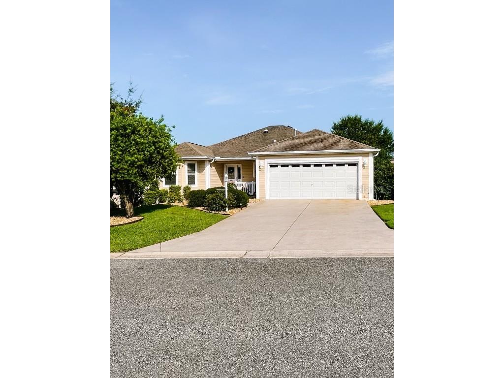 464 Simpson Street The Villages FL 32162 G5069395 image1