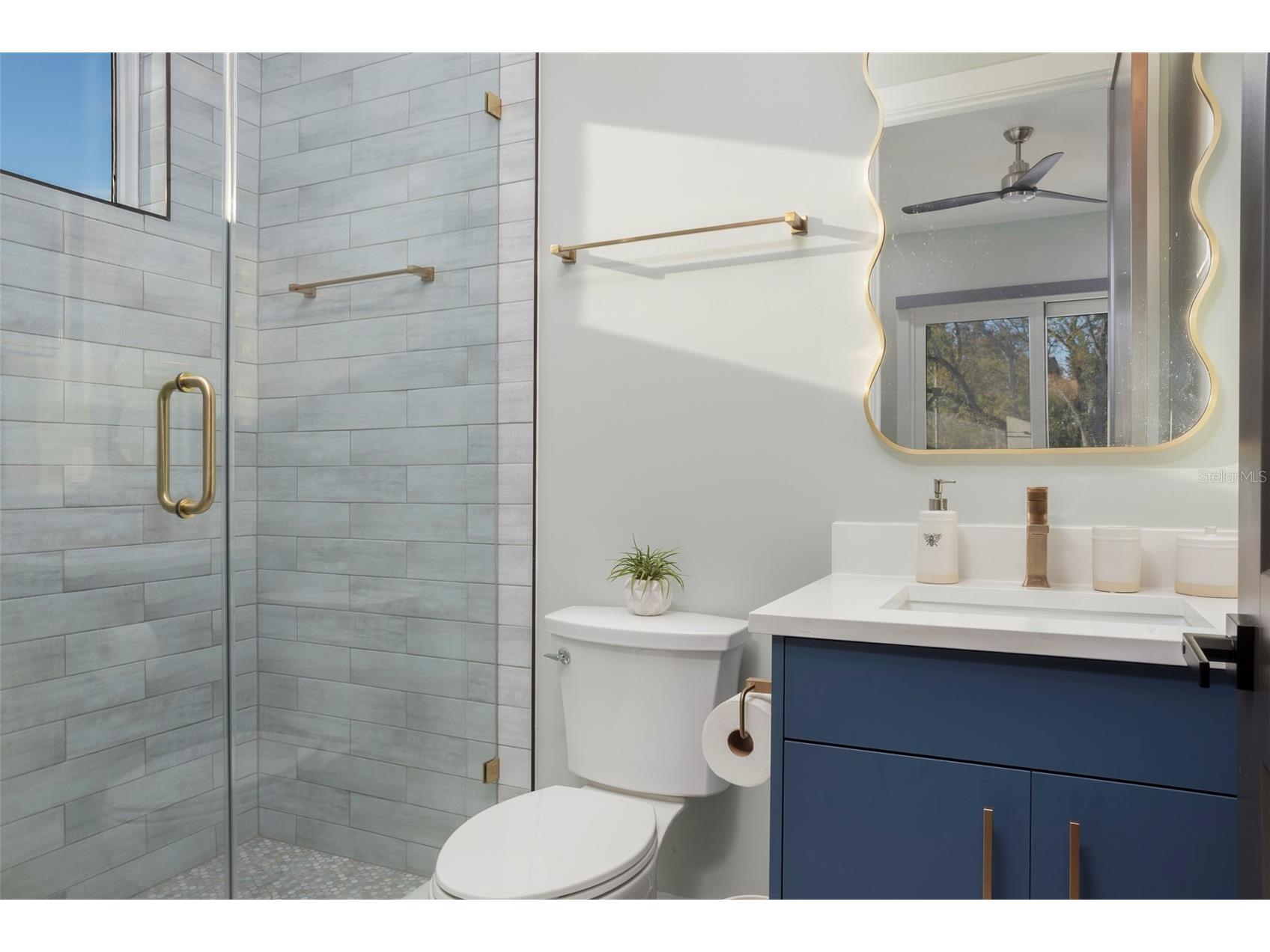 4640 35th Avenue N Saint Petersburg FL 33713 TB8482049 image32