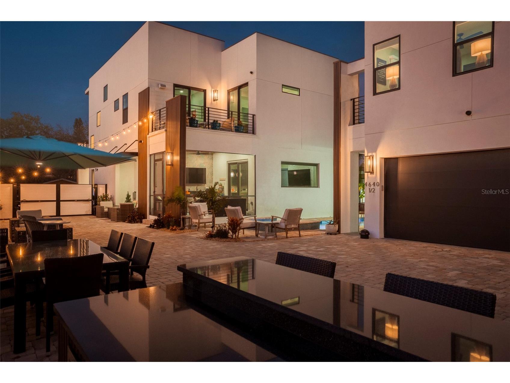 4640 35th Avenue N Saint Petersburg FL 33713 TB8482049 image37