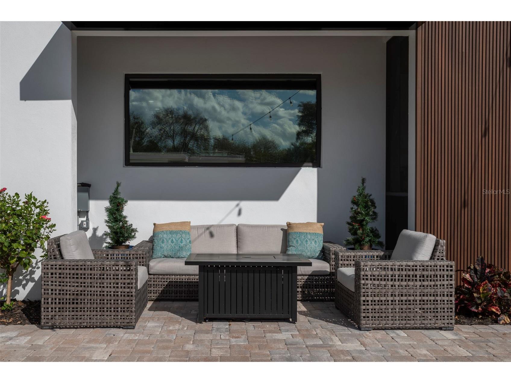 4640 35th Avenue N Saint Petersburg FL 33713 TB8482049 image57